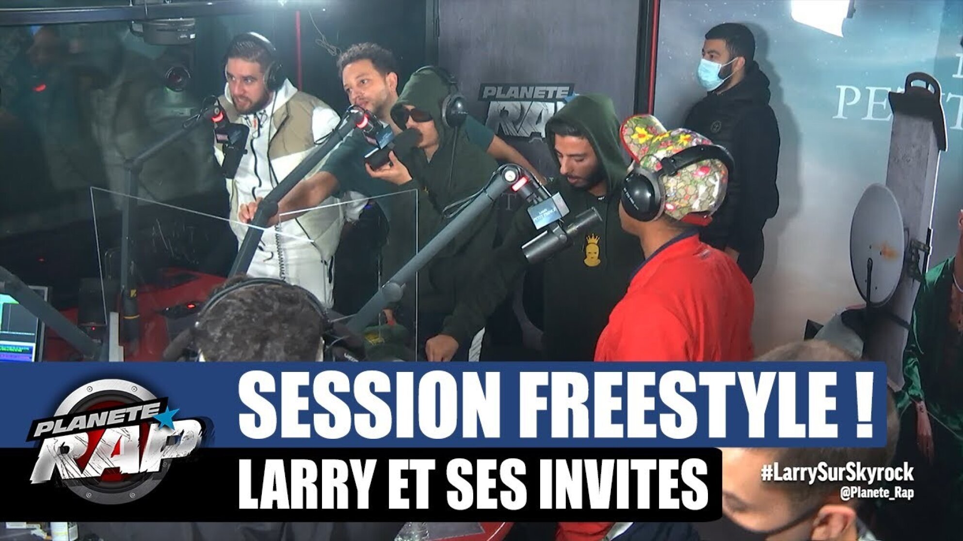 Larry - Session freestyle avec Rimkus, Moha, Lisvndro & Zo932700 ! #PlanèteRap