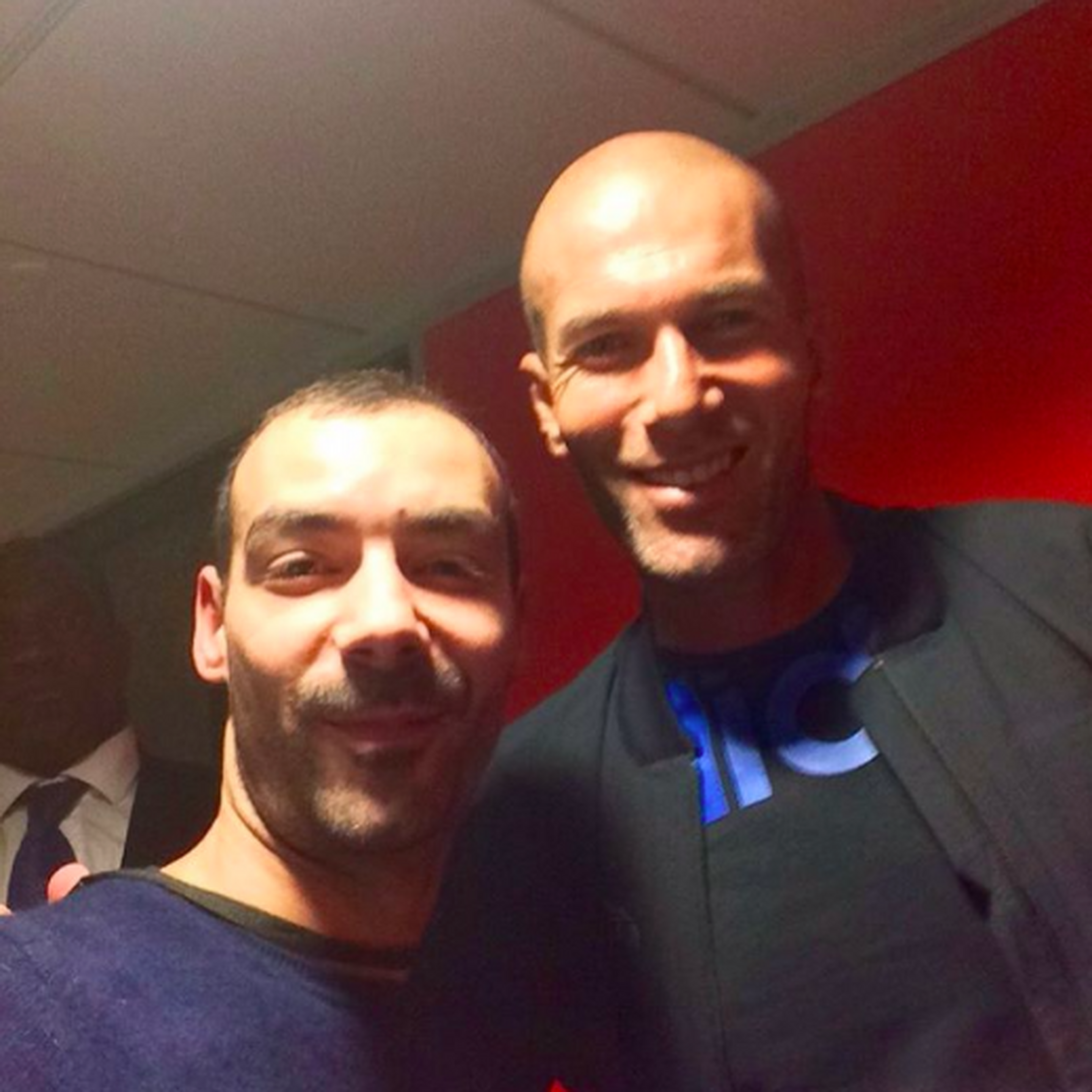 Mehdi interview Zinedine Zidane en conférence de presse ! 