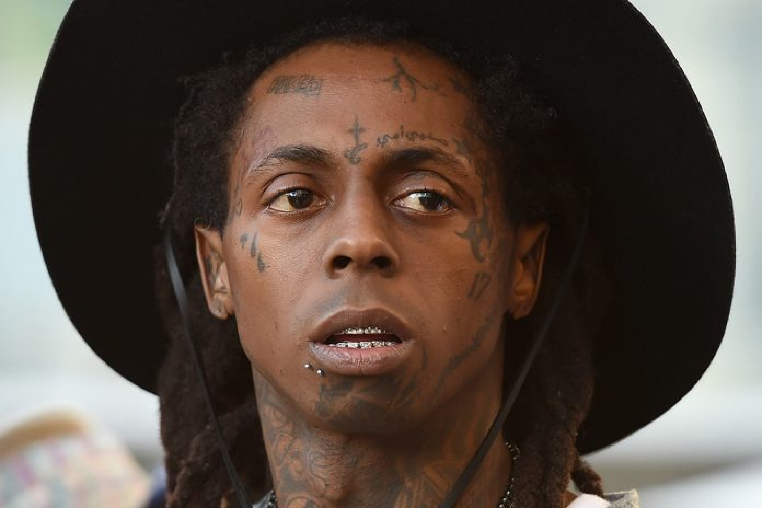 Lil Wayne a marié des gens en prison !