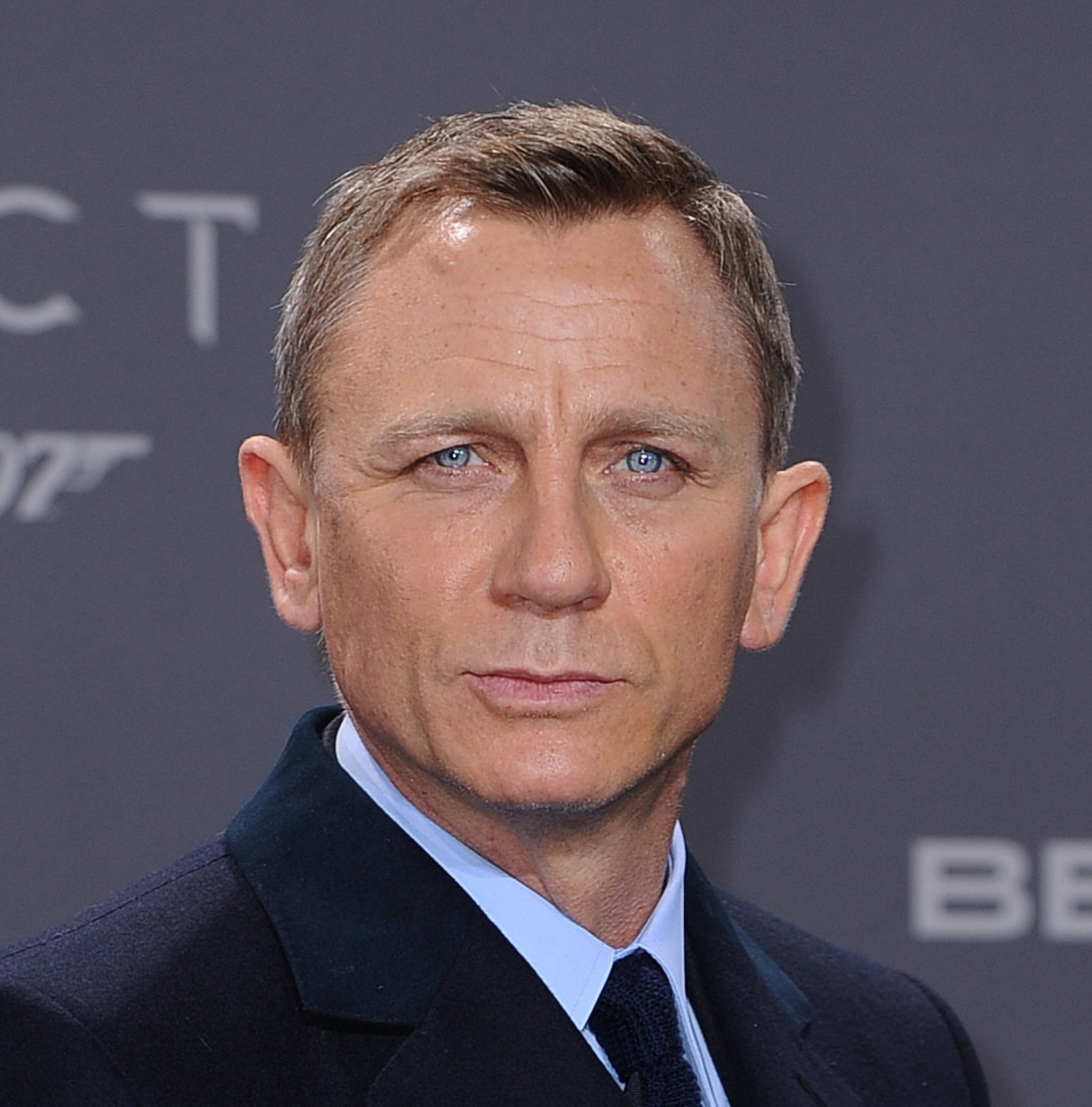 Daniel Craig ne lâche pas l’affaire !