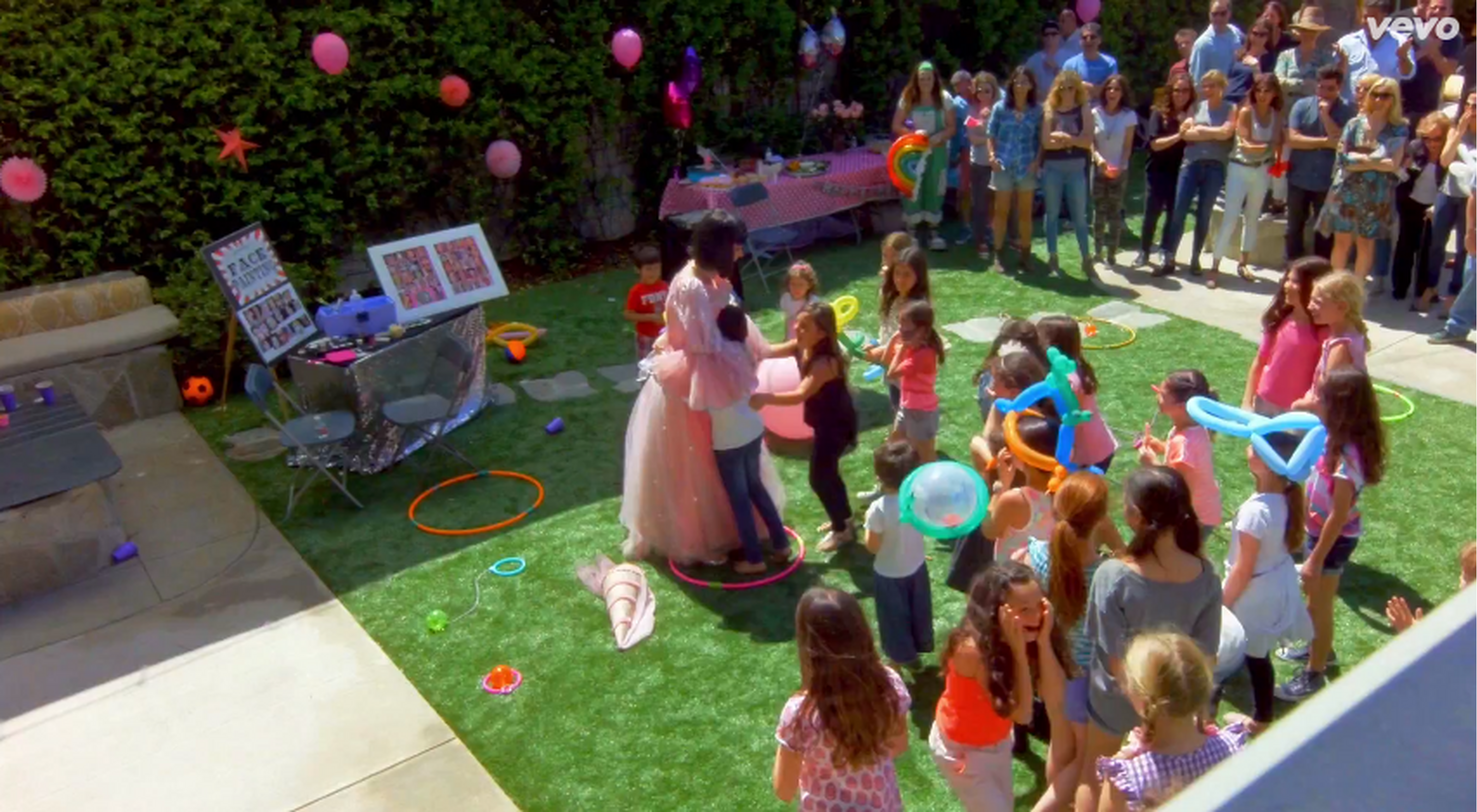 Katy Perry - Birthday