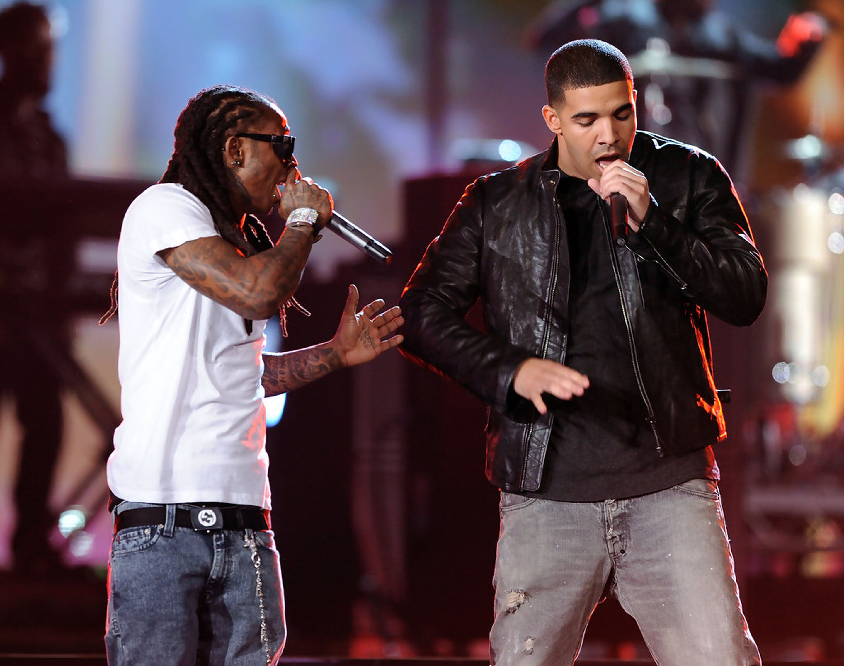 Drake en Feat. avec Lil Wayne sur Dedication 6 ? 