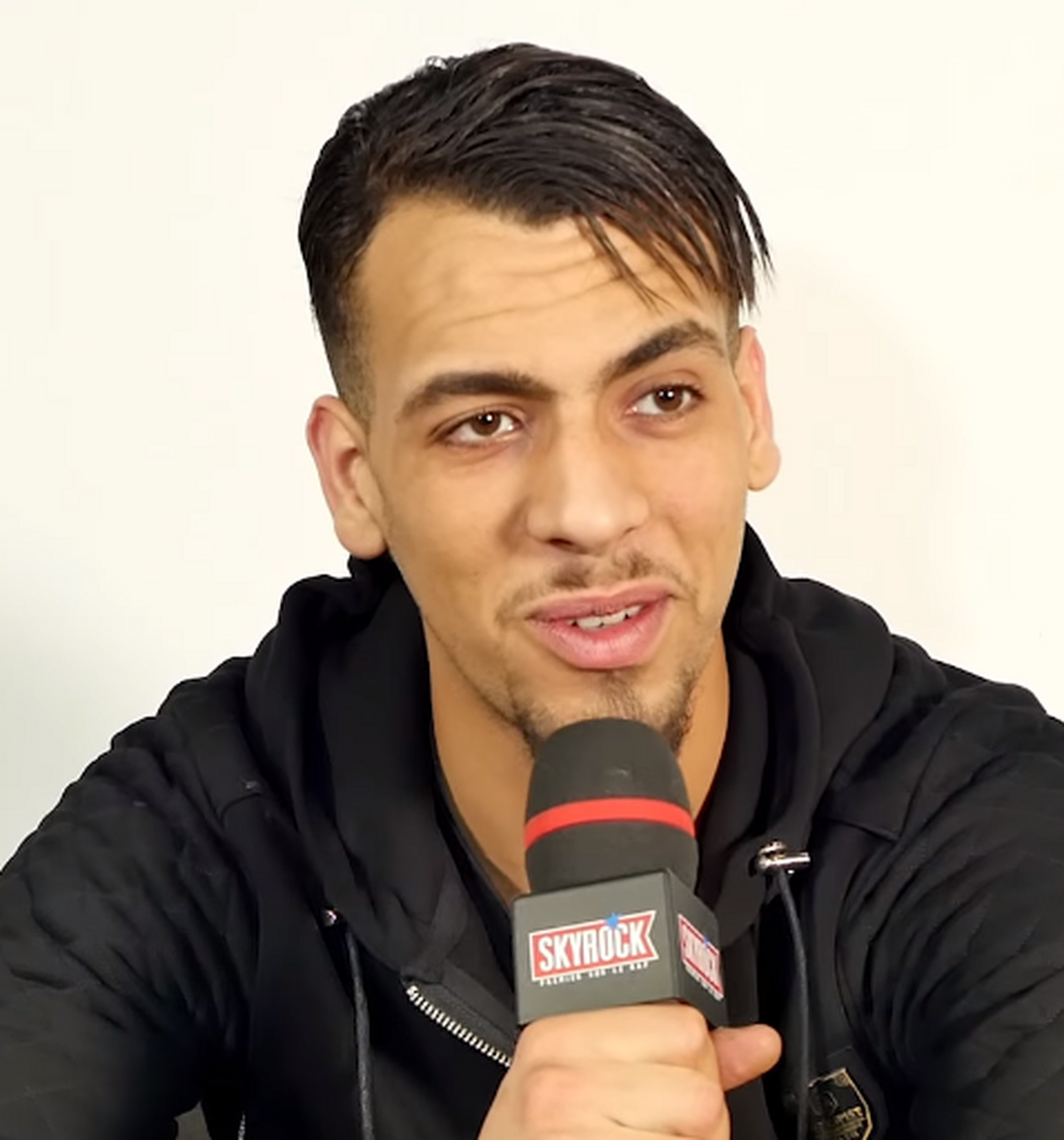 Interview YL : 1 mot 1 réponse ! 