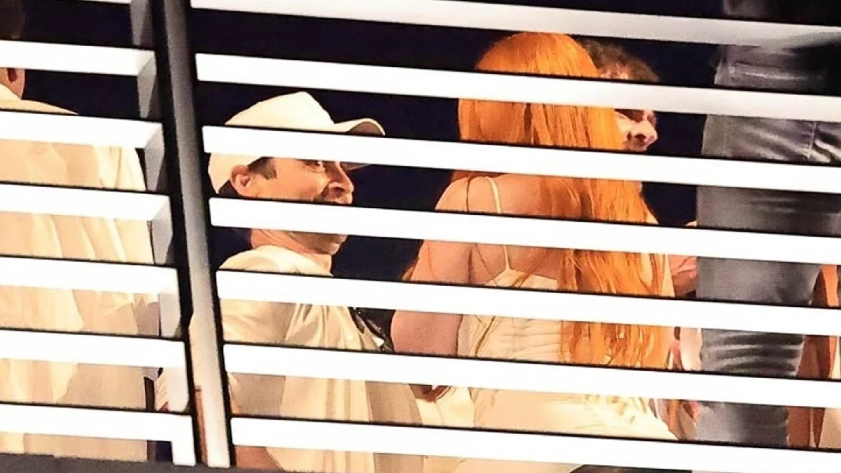 Ice Spice et Tobey Maguire aperçus en train de s'embrasser 👀