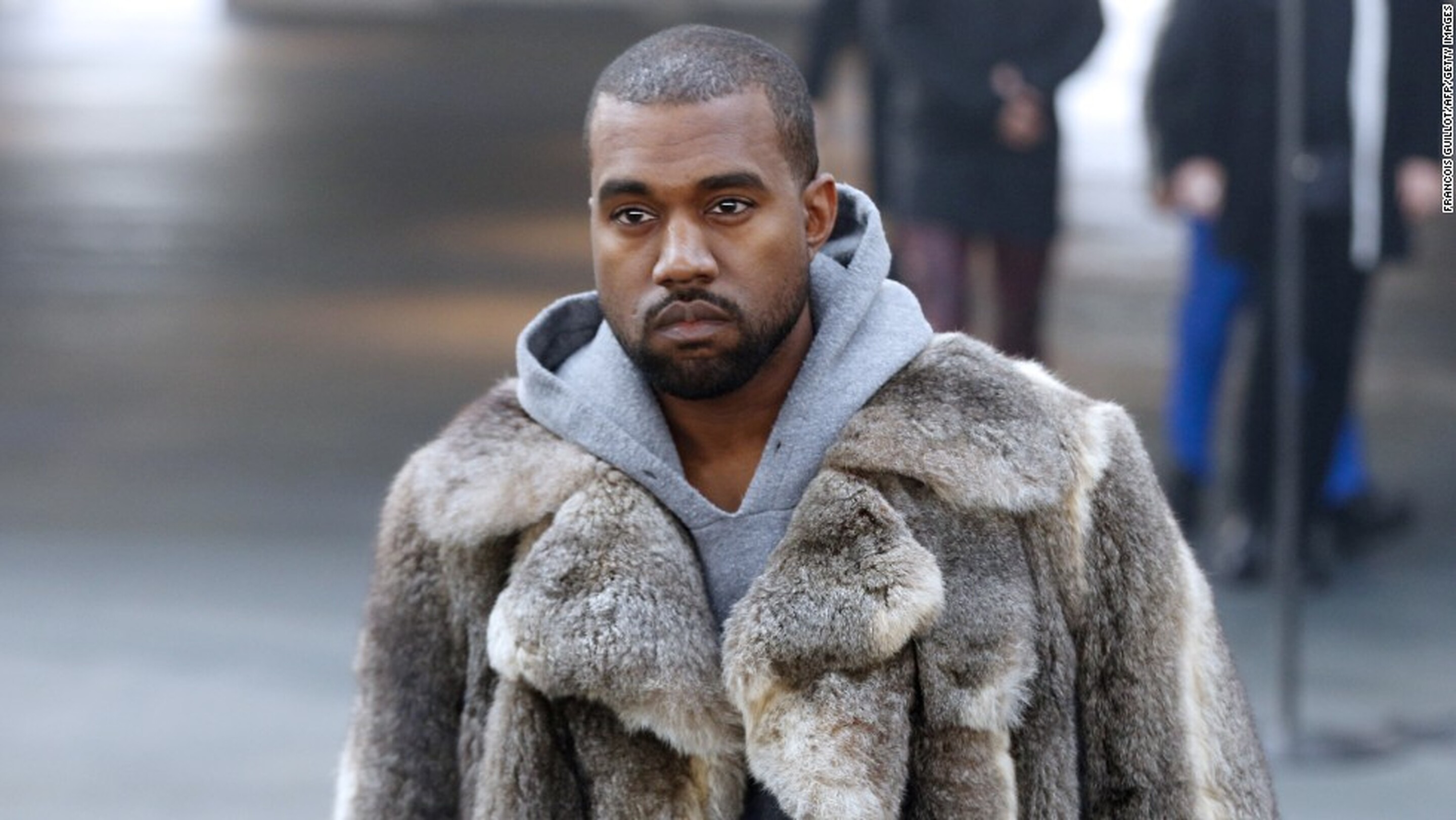 Ca faisait longtemps… Kanye change de nom ! 