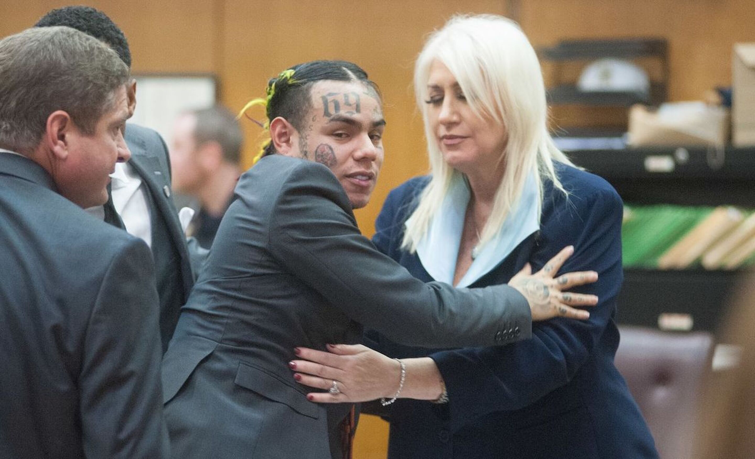 6ix9ine libre fin 2020? 