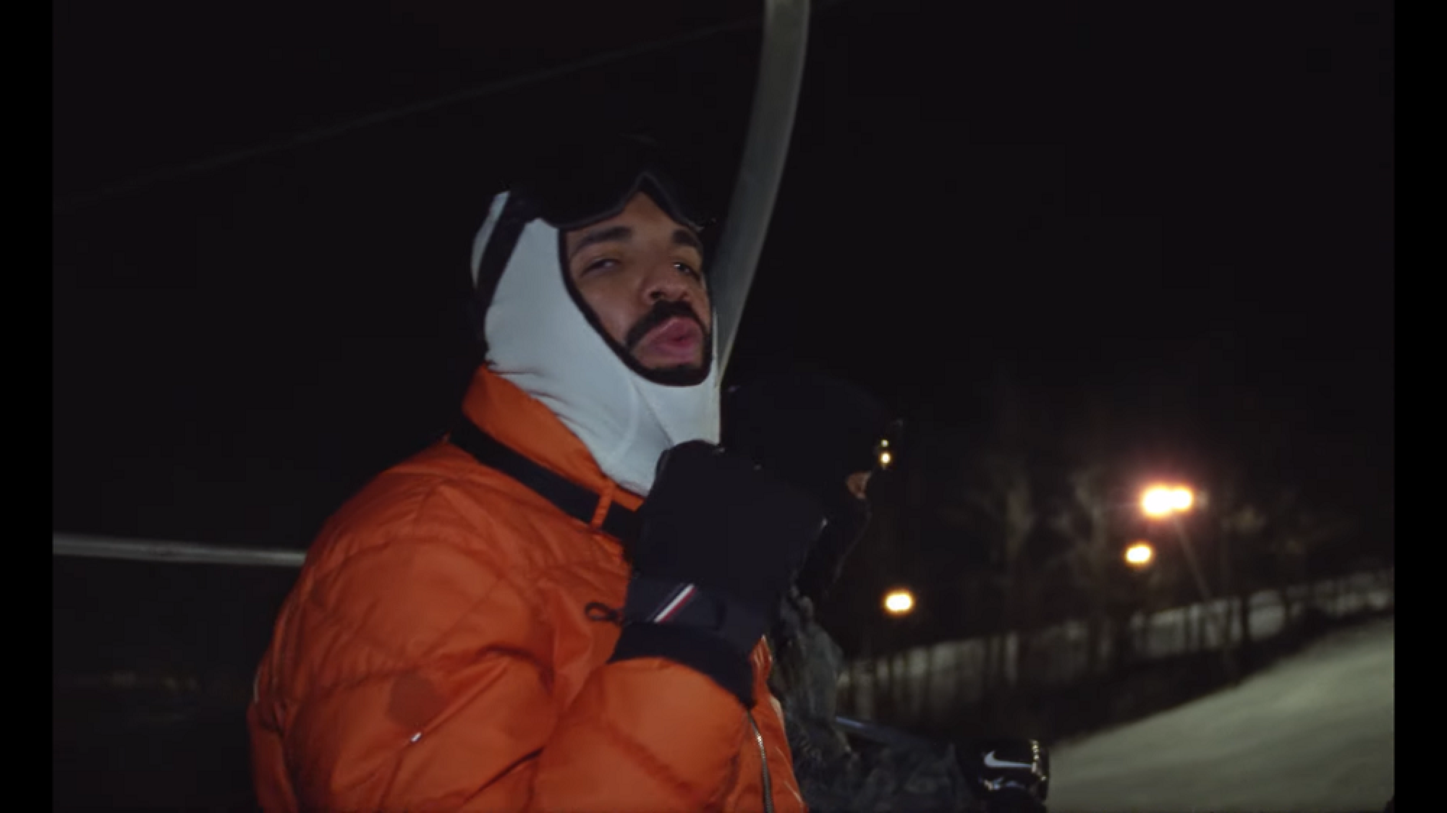 Drake conclut l'année avec War