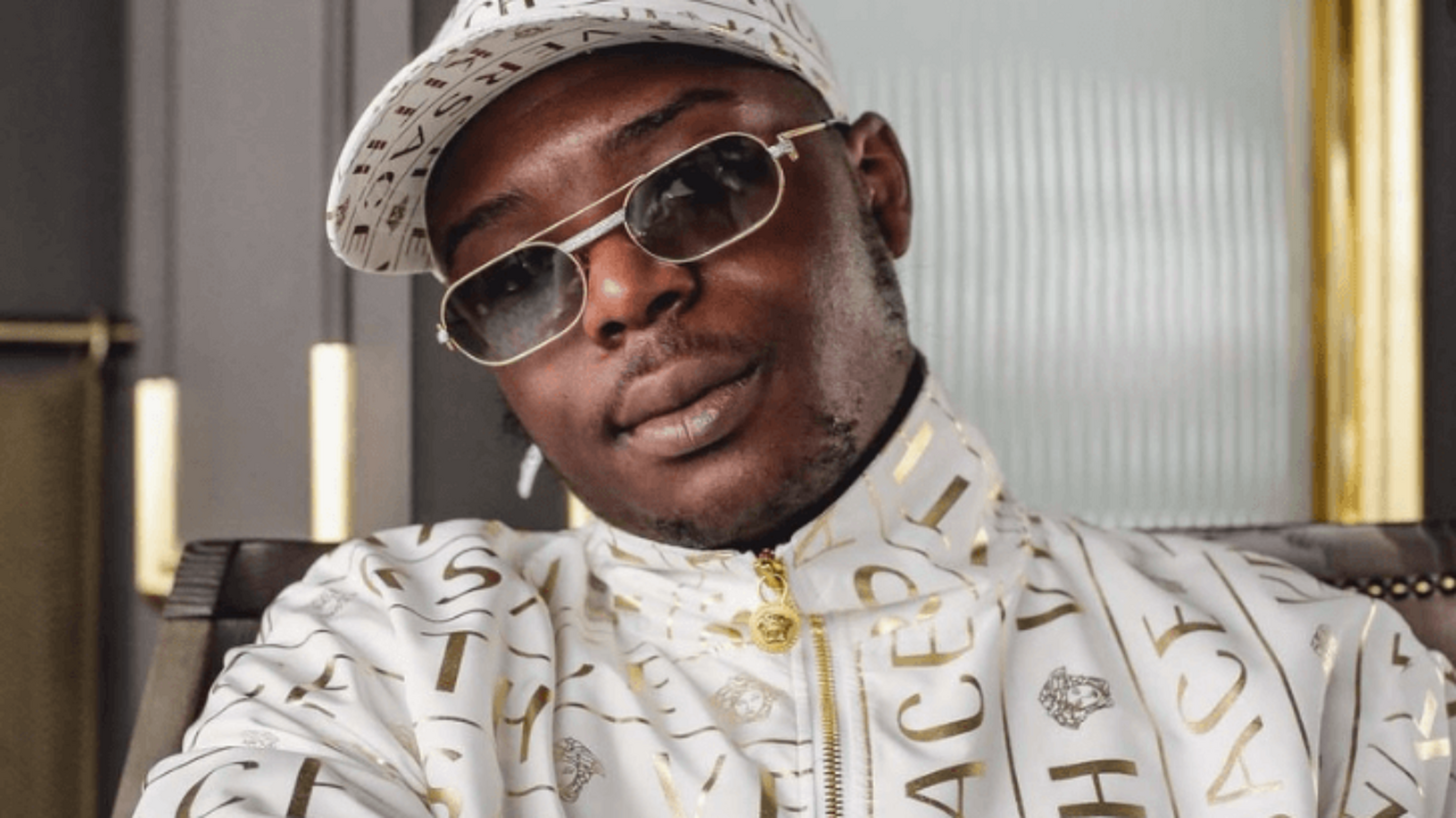Ninho tease un morceau et confirme M.I.L.S 3 ! 